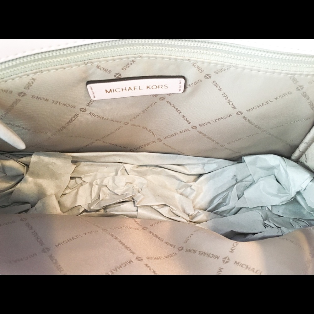 🌸NeW! Michael Kors LG Daria Satchel - Picture 6 of 8